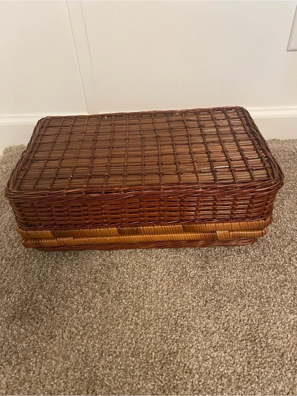 Woven Rattan Storage Basket with Handle - Brown picnic basket 13.5 L X 8 W X 5 H